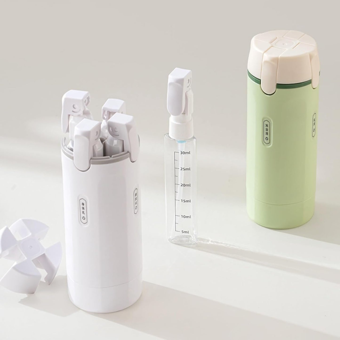 Flacons distributeurs echargeables 4 en 1